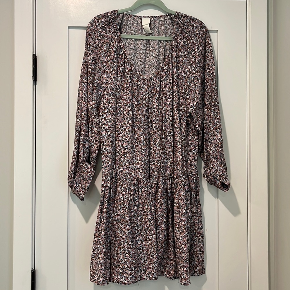 Size Small H&M ditsy floral dress
